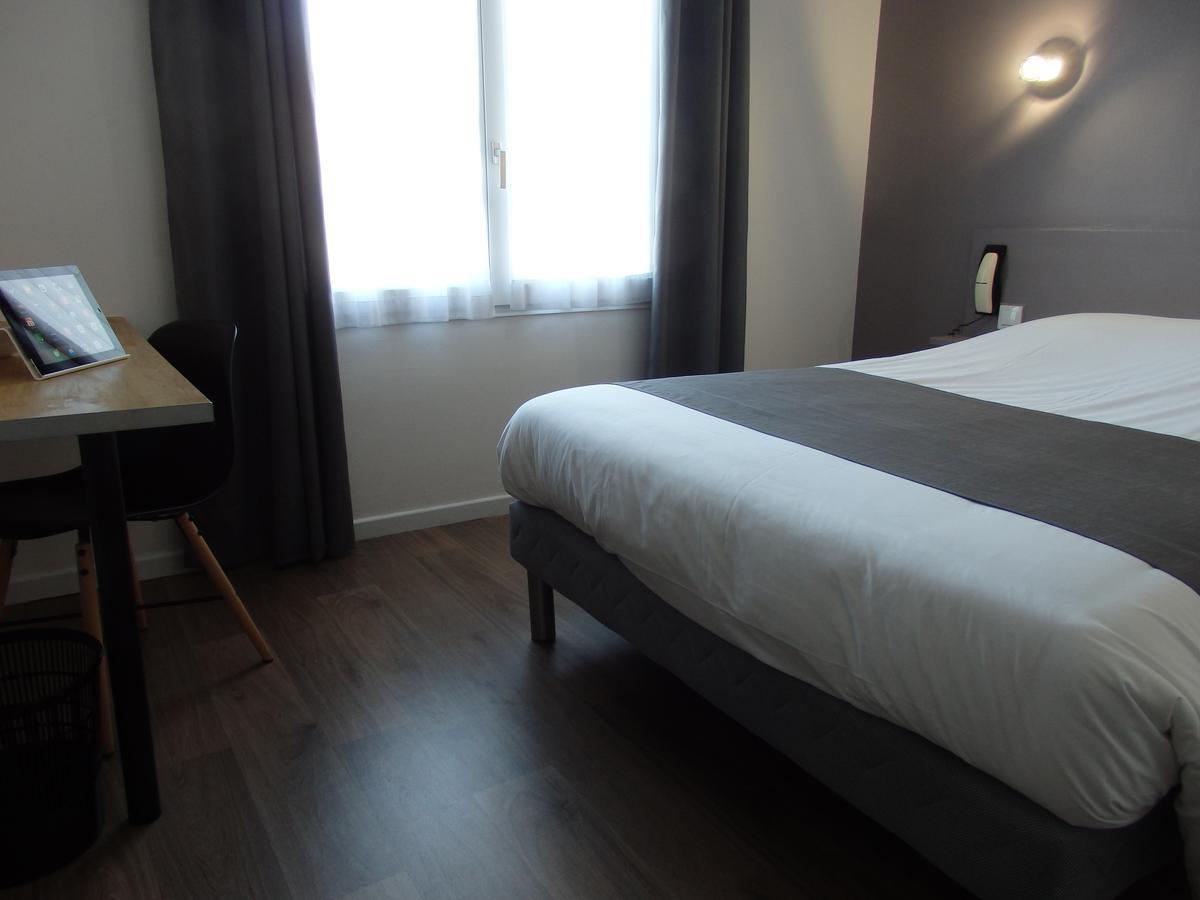 Hotel Castel Neuves-Maisons Extérieur photo